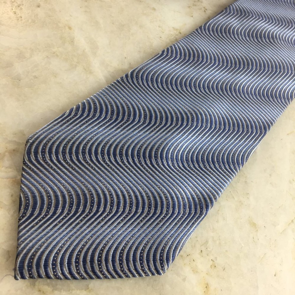 JOSEPH & FEISS SILK TIE